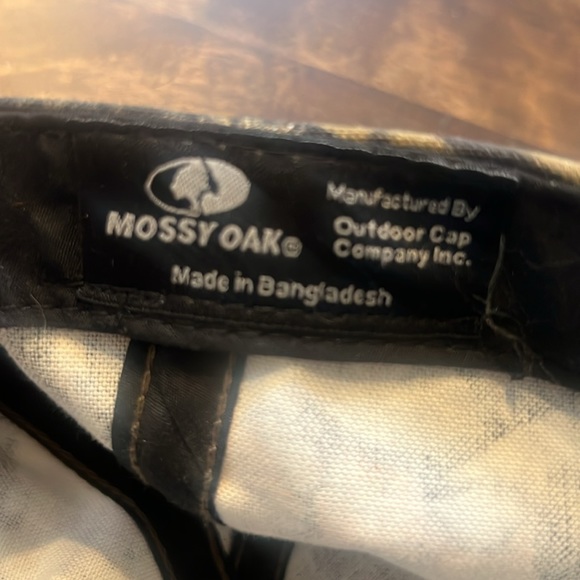 Mossy Oak Country hat - Picture 4 of 6